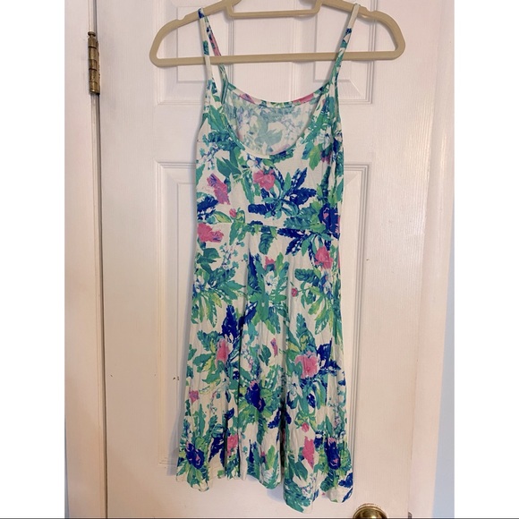 Cute Fit and Flare Floral Dress | Size XS - Picture 2 of 2